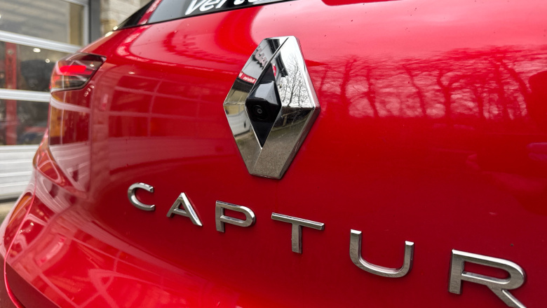 Renault Captur 1.6 E-Tech full hybrid 145 Techno 5dr Auto Hybrid Hatchback